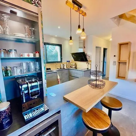 Avec Piscine Proche Plages * Vaux-sur-Mer