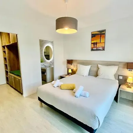 Avec Piscine Proche Plages Vaux-sur-Mer